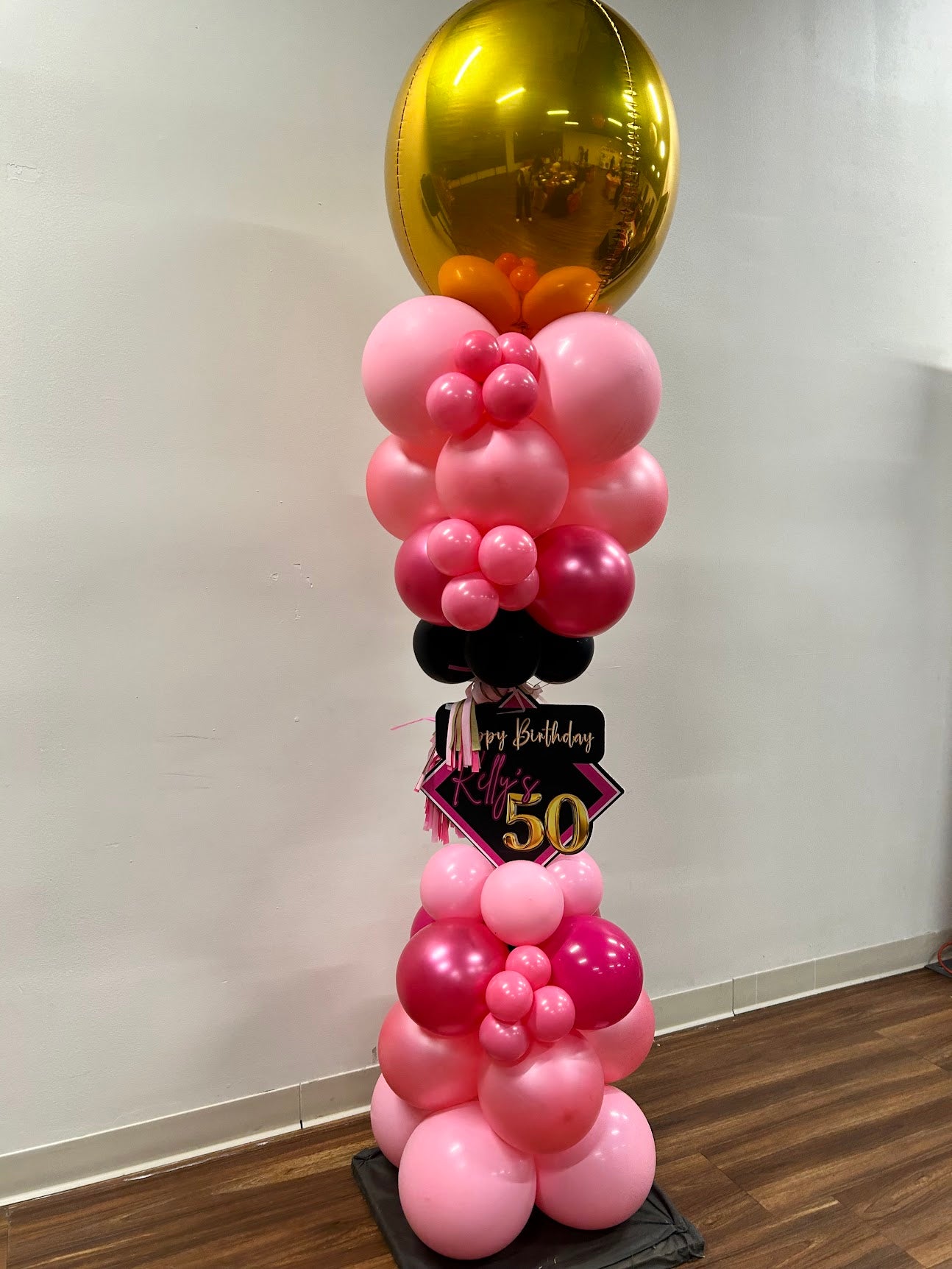Crazy Balloon Sign Tower