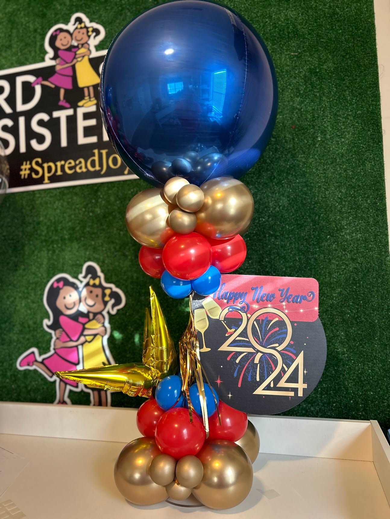 Table Crazy Balloon Sign Tower