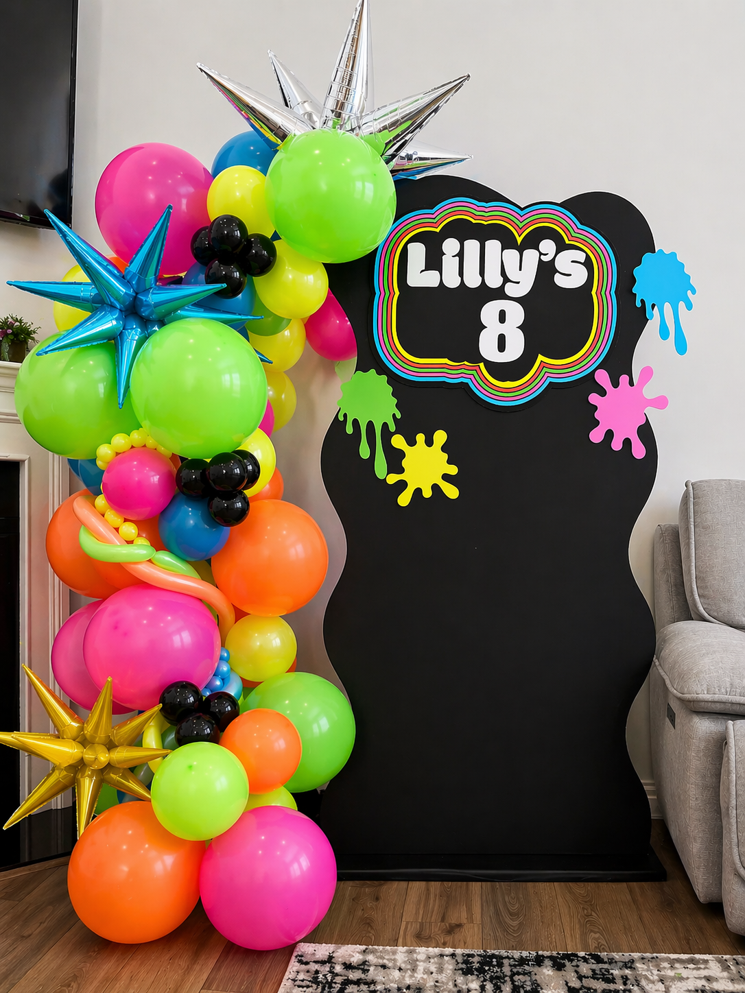 Custom Backdrop Wall with Balloon Garland (8ft x6ft)