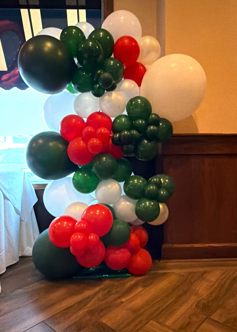 Freestanding Balloon Garland